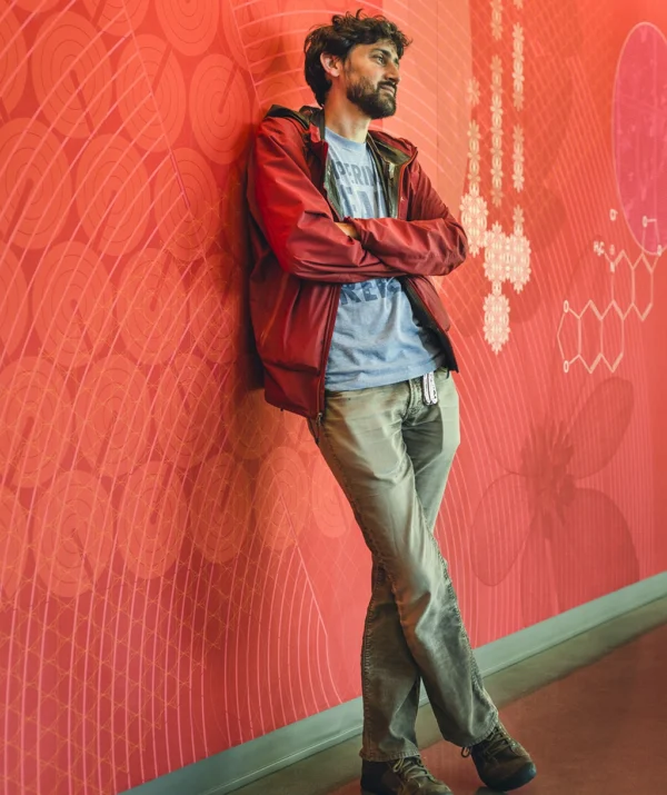 Photograph of Manu Prakash by Lenny Gonzalez