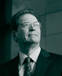 Dean Lloyd Minor