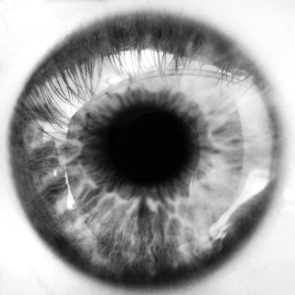 Upclose photo of an eye