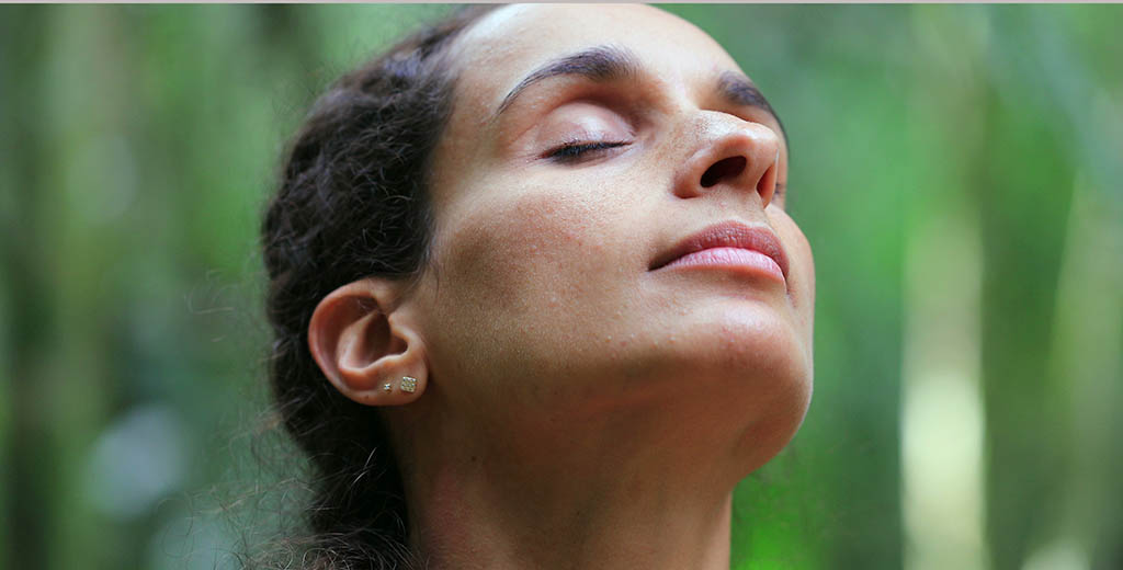 Cyclic sighing tops other breathing methods for calming down