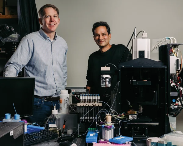 Geneticist William Greenleaf, PhD, (left) and biochemist Rhiju Das, PhD, gathered insights from citizen scientists via a Stanford Medicine-designed video game to help create an affordable RNA sensor for active tuberculosis.
